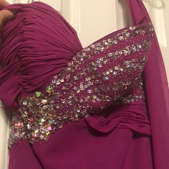 Dress - Picture 2 of 2